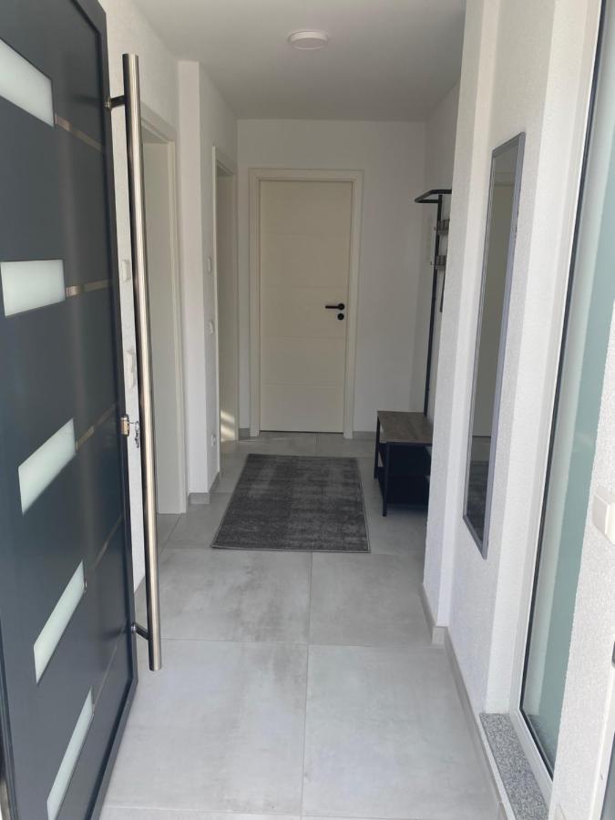 Apartment Business Suite: Netflix & Parking Near Audi Bad Friedrichshall