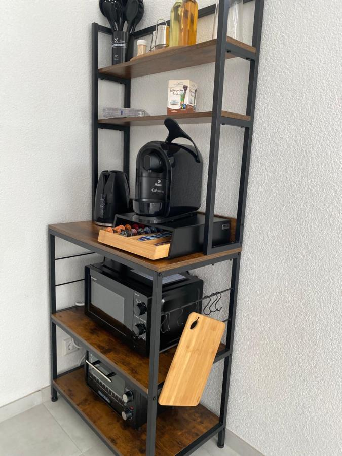Business Suite: Netflix & Parking Near Audi Apartment Bad Friedrichshall